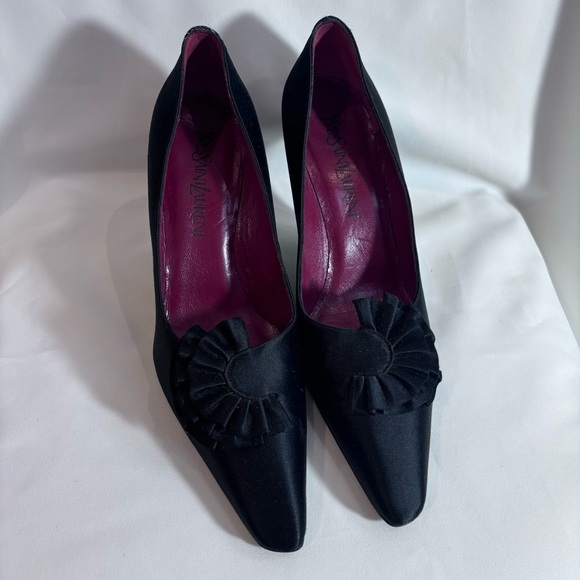 YVES SAINT LAURENT Sz 9 Pointy Wedges Ruffle Detail Made in Italy Leather Insole - Picture 2 of 9